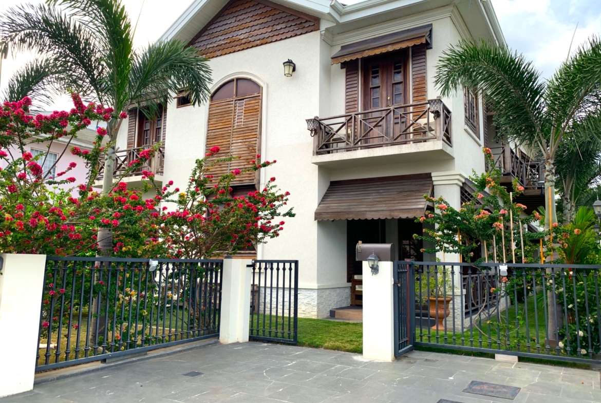 Sapphire Caribbean Estates